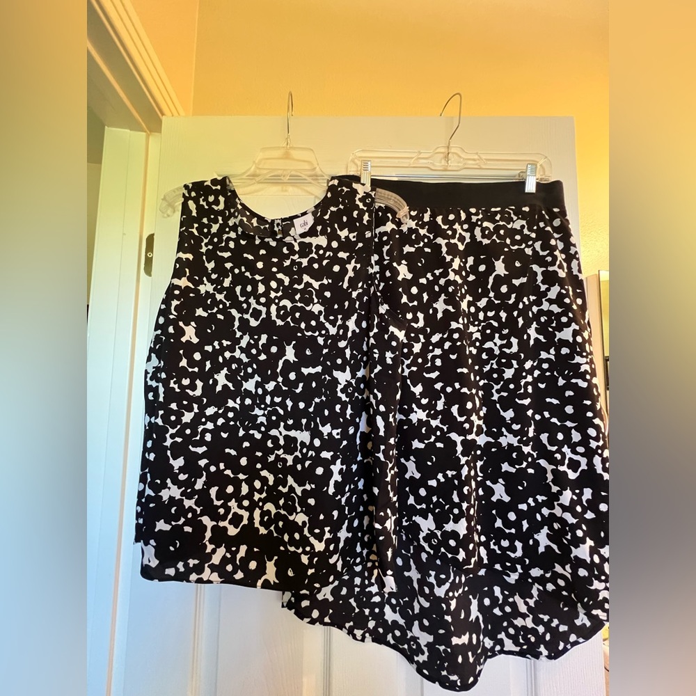 CAbi Black and White Patterned Sleeveless Top and Skirt